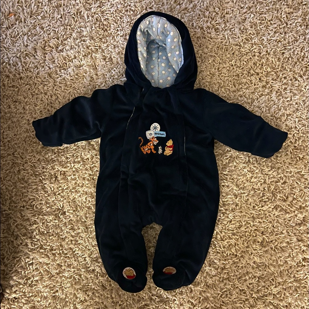 Gender neutral Disney Baby Winnie The Pooh full body Snowsuit Jacket 0-3 months
